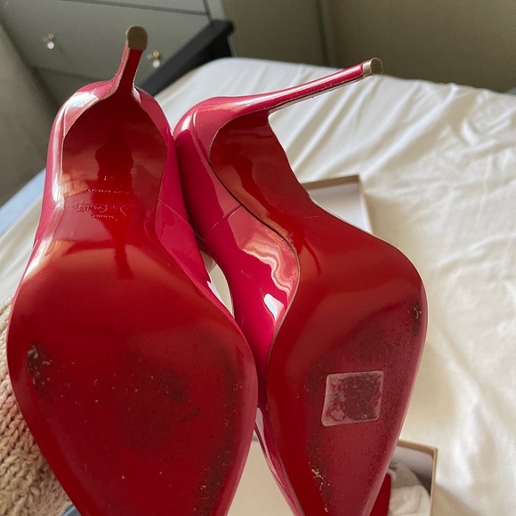 Lv high heels - Picture 2 of 4